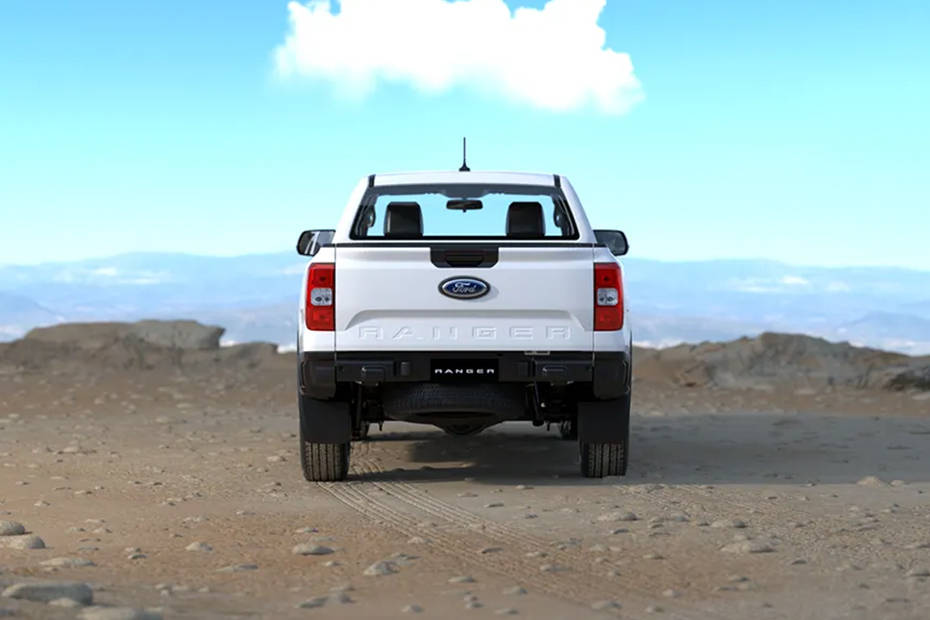 Full Rear View of ฟอร์ด Ranger XL Plus Full Rear View of ฟอร์ด Ranger XL Plus