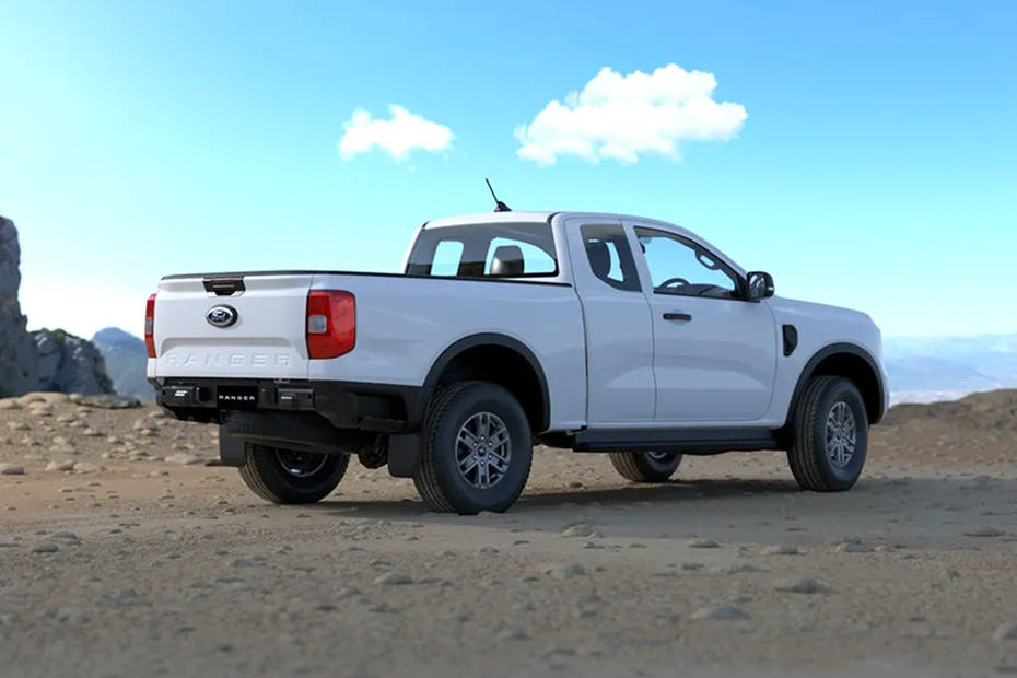 Ranger XL Plus Rear Medium Side View Ranger XL Plus Rear Medium Side View
