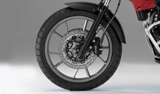 BMW F 700 Front Tyre BMW F 700 Front Tyre