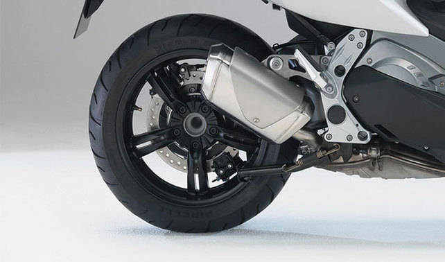 BMW C 600 Rear Tyre BMW C 600 Rear Tyre