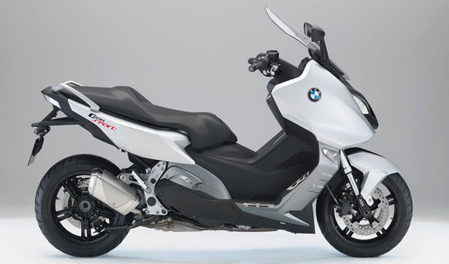 บีเอ็มดับเบิลยู ซี 600 Right Side Viewfull Image