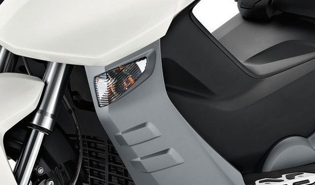 บีเอ็มดับเบิลยู ซี 600 Side Indicators Front