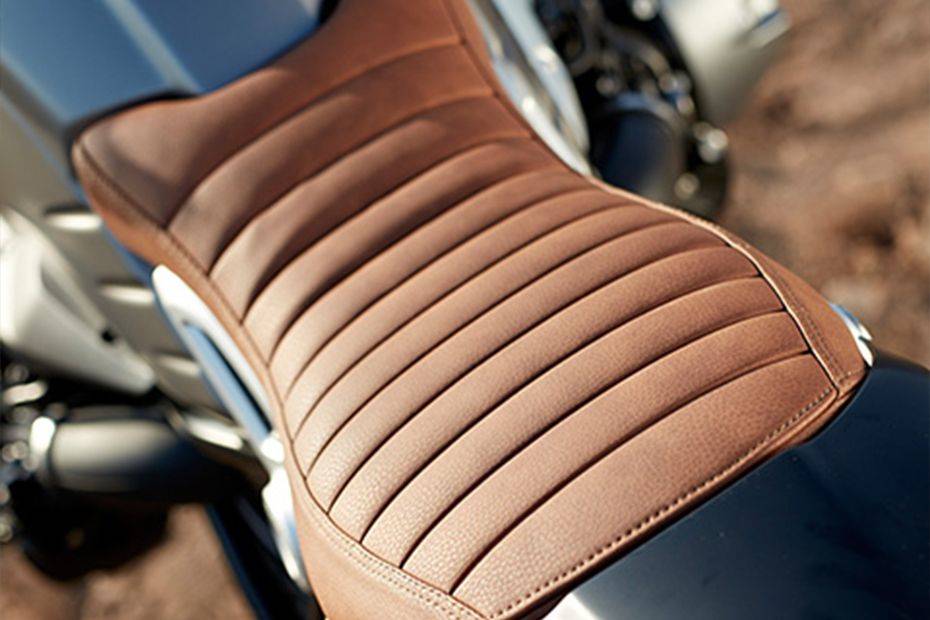 บีเอ็มดับเบิลยู อาร์ นายน์ ที สแครมเบลอร์ Rider Seat View บีเอ็มดับเบิลยู อาร์ นายน์ ที สแครมเบลอร์ Rider Seat View