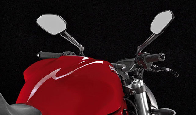 ดูคาติ มอนสเตอร์ 821 Back Side View