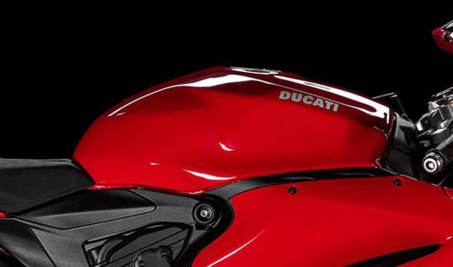 Ducati 1299 Panigale Fuel Tank View Ducati 1299 Panigale Fuel Tank View