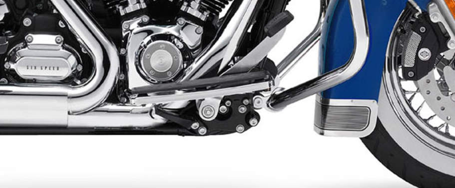 ฮาร์เลย์-เดวิดสัน โร้ด คิง คลาสสิก Foot Rest View ฮาร์เลย์-เดวิดสัน โร้ด คิง คลาสสิก Foot Rest View