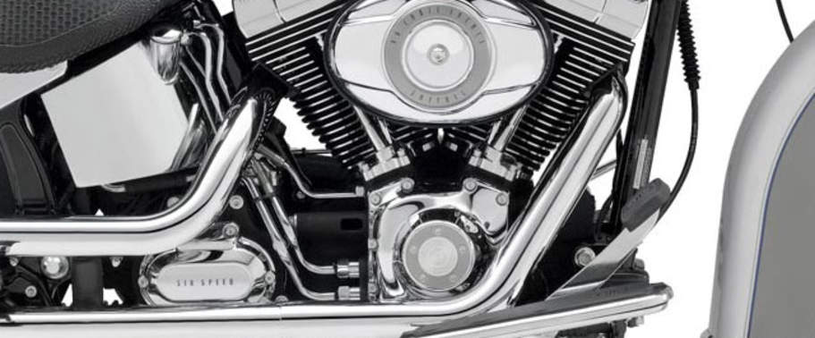 Discontinued Harley–Davidson Deluxe Features & Specs | Zigwheels