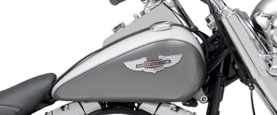 Harley–Davidson Deluxe Fuel Tank View Harley–Davidson Deluxe Fuel Tank View