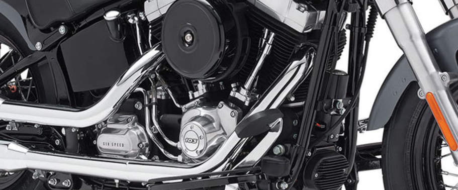 ฮาร์เลย์-เดวิดสัน สลิม Engine View ฮาร์เลย์-เดวิดสัน สลิม Engine View