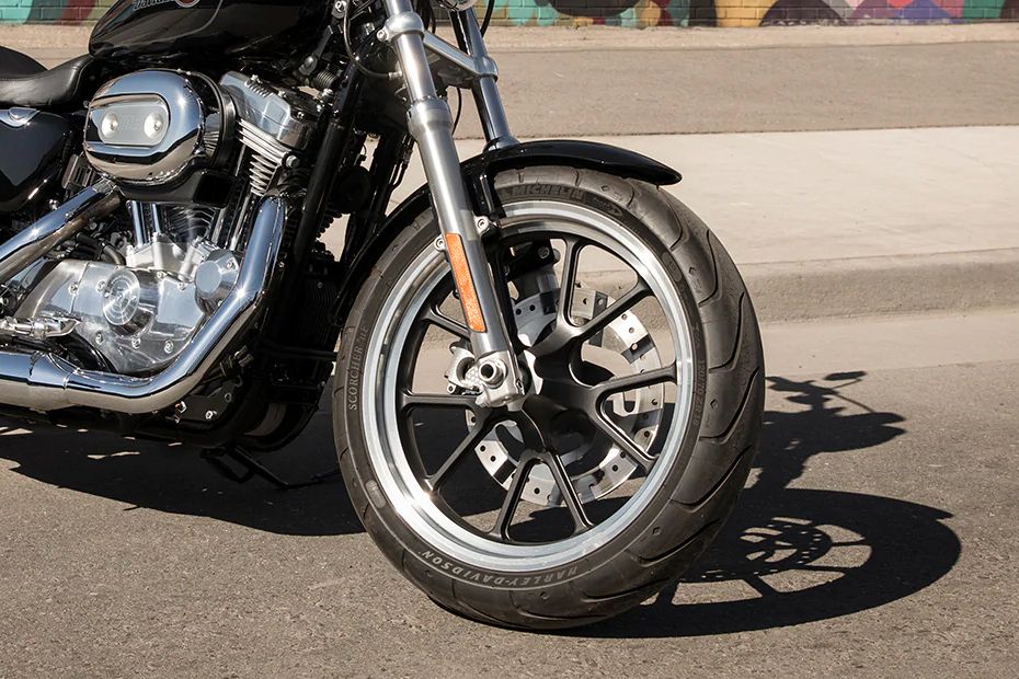 Harley–Davidson Superlow Front Tyre