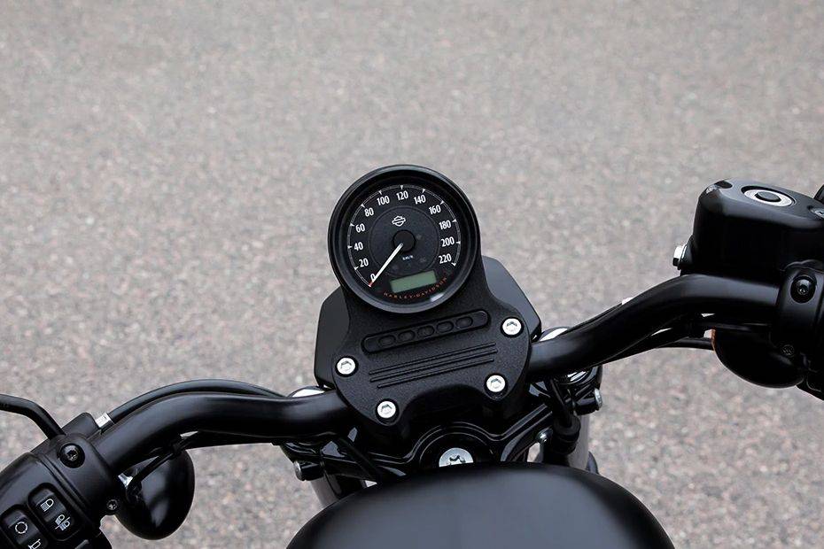 harley davidson 883 speedometer