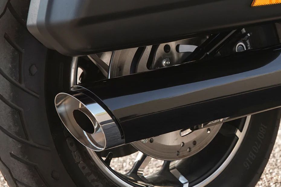 ฮาร์เลย์-เดวิดสัน สปอร์ต ไกลด์ Silencer ฮาร์เลย์-เดวิดสัน สปอร์ต ไกลด์ Silencer