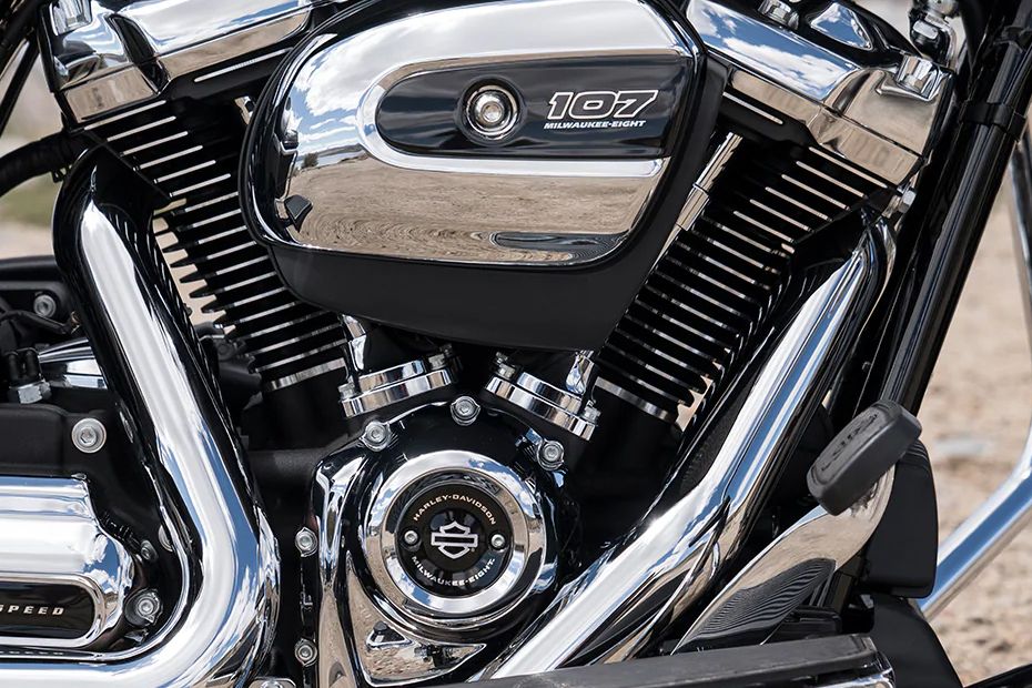 Harley–Davidson Road King Engine View