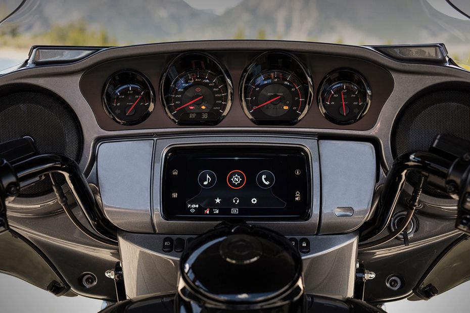 ฮาร์เลย์-เดวิดสัน ซีวีโอ ลิมิเต็ด Speedometer ฮาร์เลย์-เดวิดสัน ซีวีโอ ลิมิเต็ด Speedometer