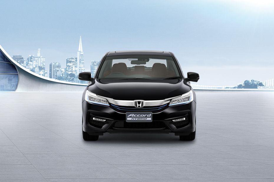 Full Front View of Accord Hybrid