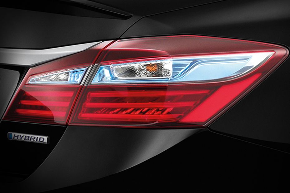 Accord Hybrid Tail light