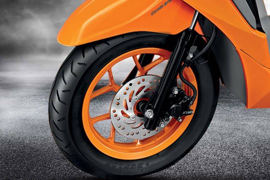 Honda Moove 2016 Front Tyre Honda Moove 2016 Front Tyre