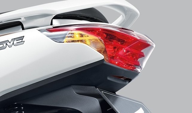 Honda Moove 14 Tail Light View