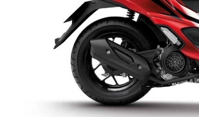 Honda Moove Man U Rear Tyre