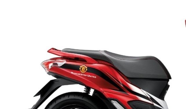 Honda Moove Man U Rider Seat View