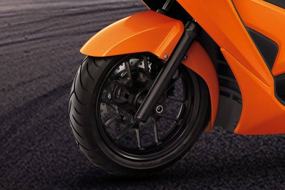 Honda Forza 300 2015 Front Tyre Honda Forza 300 2015 Front Tyre