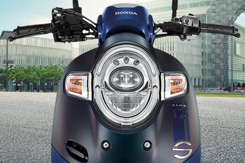 Honda Scoopy i Head Light View Honda Scoopy i Head Light View