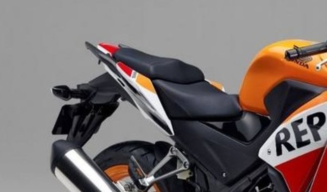 ฮอนด้า ซีบีอาร์ แชมเปี้ยน Rider Seat View ฮอนด้า ซีบีอาร์ แชมเปี้ยน Rider Seat View