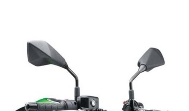 Kawasaki Z800 Back Side View