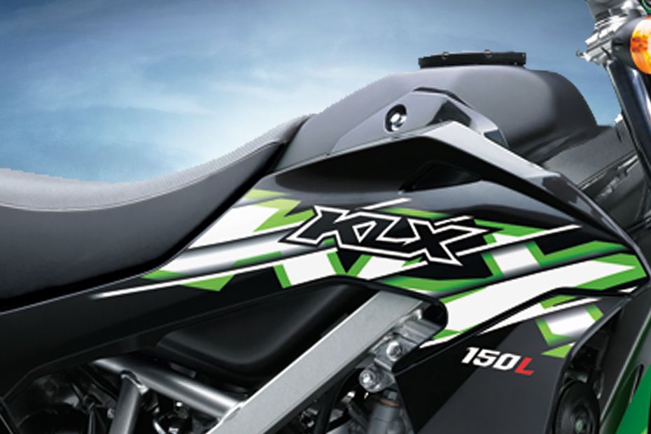Kawasaki KLX150 Fuel Tank View