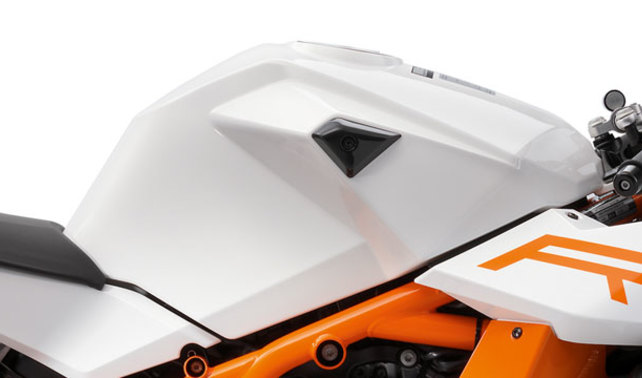 KTM 1190 RC8 R Fuel Tank View KTM 1190 RC8 R Fuel Tank View