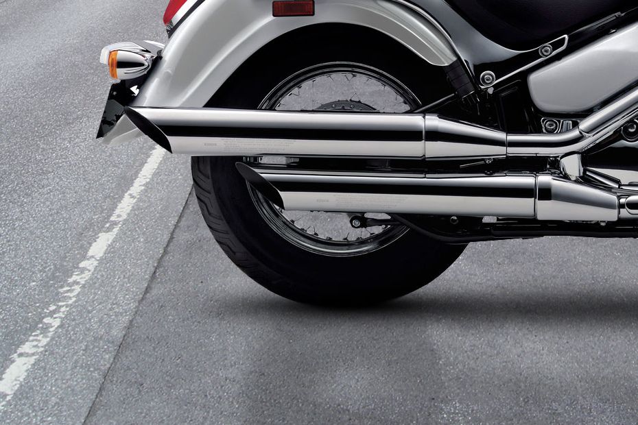 ซูซูกิ บูเลอวาร์ด Rear Tyre