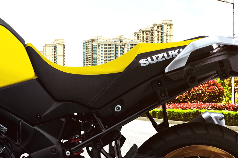 Suzuki V-Strom 1000XT Rider Seat View Suzuki V-Strom 1000XT Rider Seat View