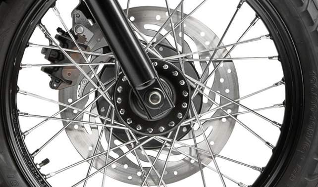 ไทรอัมพ์ สแครมเบลอร์ Front Brake ไทรอัมพ์ สแครมเบลอร์ Front Brake