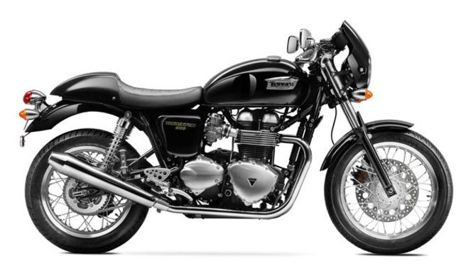 ไทรอัมพ์ ธรักซ์ตั้น Right Side Viewfull Image