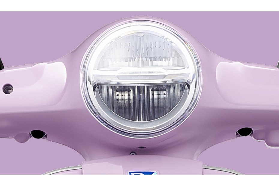 Vespa LX Head Light View Vespa LX Head Light View
