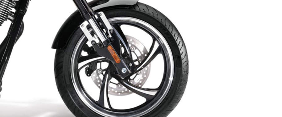 วิคตอรี่ แฮมเมอร์ 8 บอล Front Tyre วิคตอรี่ แฮมเมอร์ 8 บอล Front Tyre