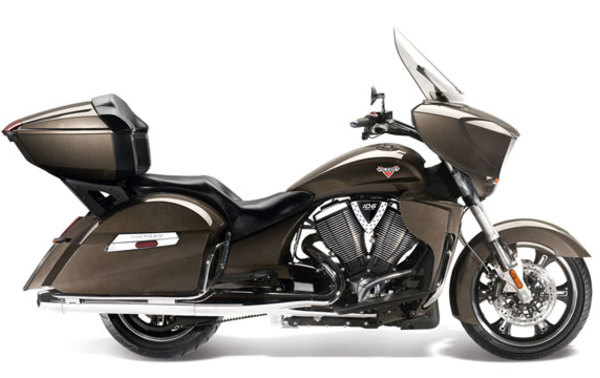 Victory Cross Country Tour Right Side Viewfull Image