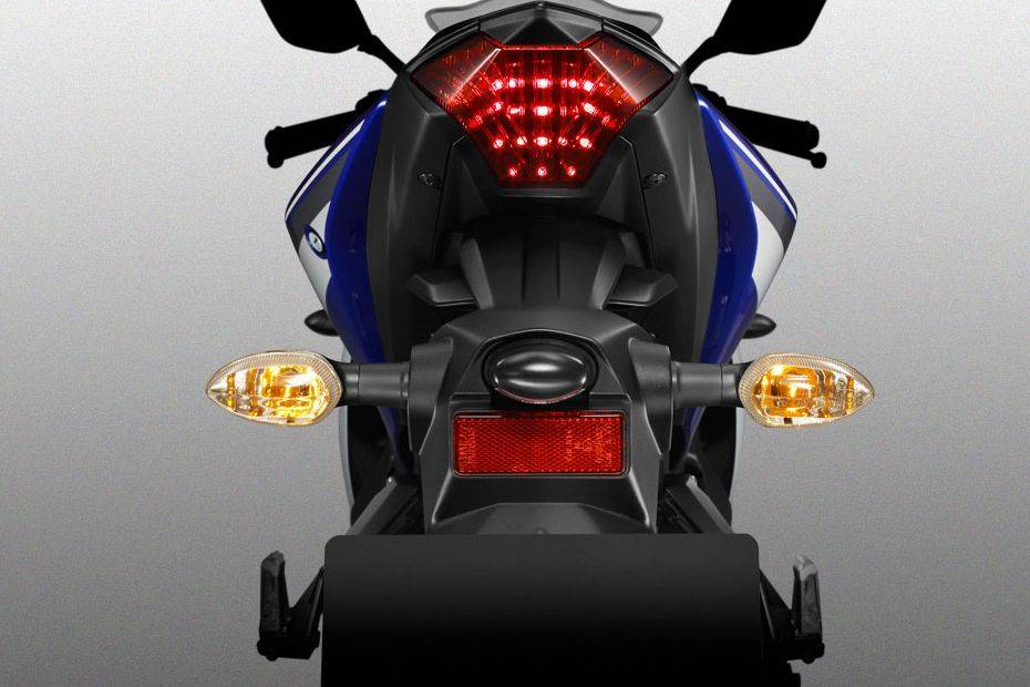 Yamaha YZF-R3 2015 Tail Light View Yamaha YZF-R3 2015 Tail Light View