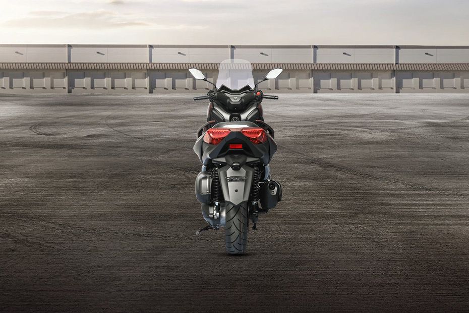 ยามาฮ่า เอ็กซ์แม๊กซ์ 300 Rear Viewfull Image ยามาฮ่า เอ็กซ์แม๊กซ์ 300 Rear Viewfull Image