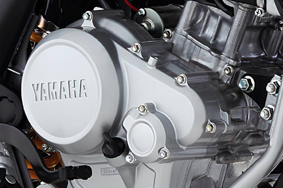 ยามาฮ่า WR155R Engine View ยามาฮ่า WR155R Engine View