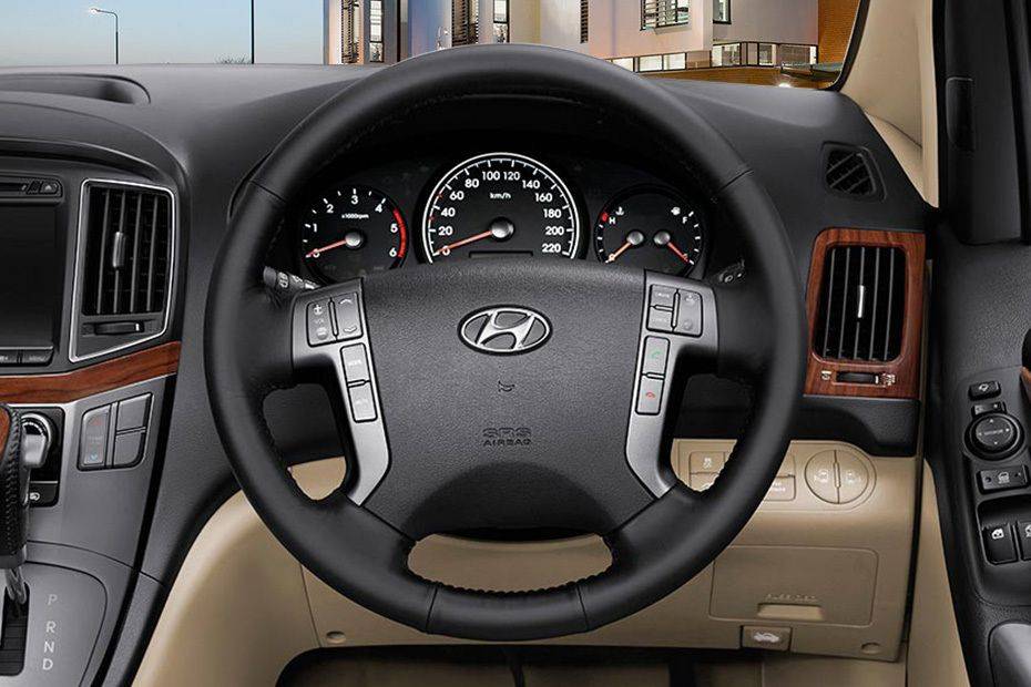 Discontinued Hyundai Grand Starex Features & Specs | Zigwheels