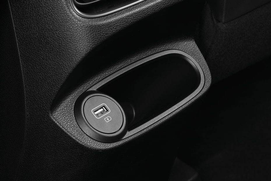 Power Accessories Outlet View of Hyundai Creta Power Accessories Outlet View of Hyundai Creta