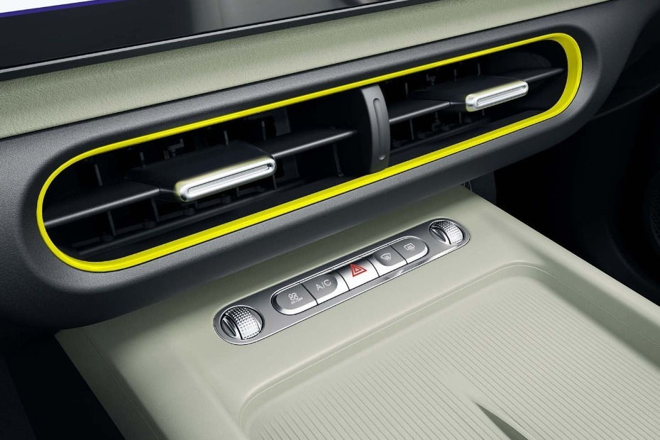 Q Front Ac Vents