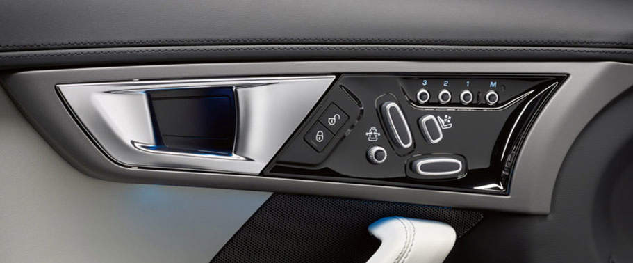 Jaguar F-Type R AWD Coupe Seat Adjustment Controllers