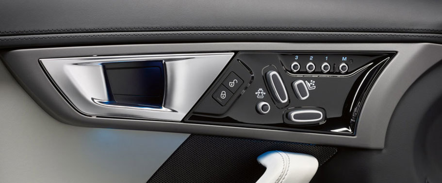 จากัวร์ เอฟ-ไทป์ เอส ออลวีลไดรฟ์ คอนเวอติเบิ้ล Seat Adjustment Controllers