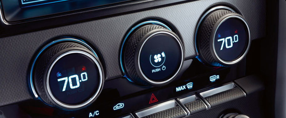 Stereo View of เอฟ-ไทป์ เอส ออลวีลไดรฟ์ คอนเวอติเบิ้ล