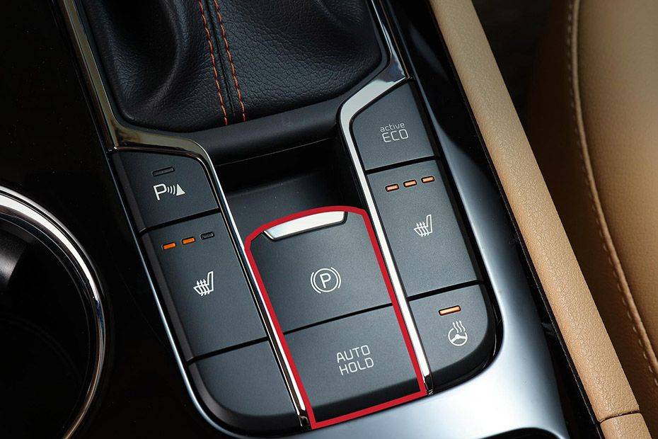 Center Controls of เกีย แกรนด์ คาร์นิวัล Center Controls of เกีย แกรนด์ คาร์นิวัล