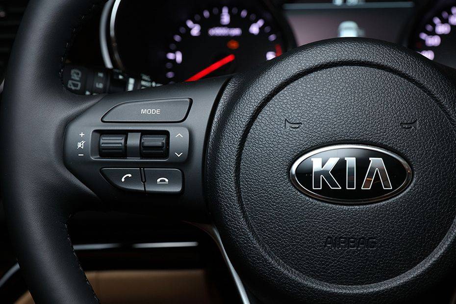เกีย แกรนด์ คาร์นิวัล Multi Function Steering เกีย แกรนด์ คาร์นิวัล Multi Function Steering
