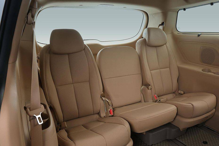เกีย แกรนด์ คาร์นิวัล Rear Seats เกีย แกรนด์ คาร์นิวัล Rear Seats