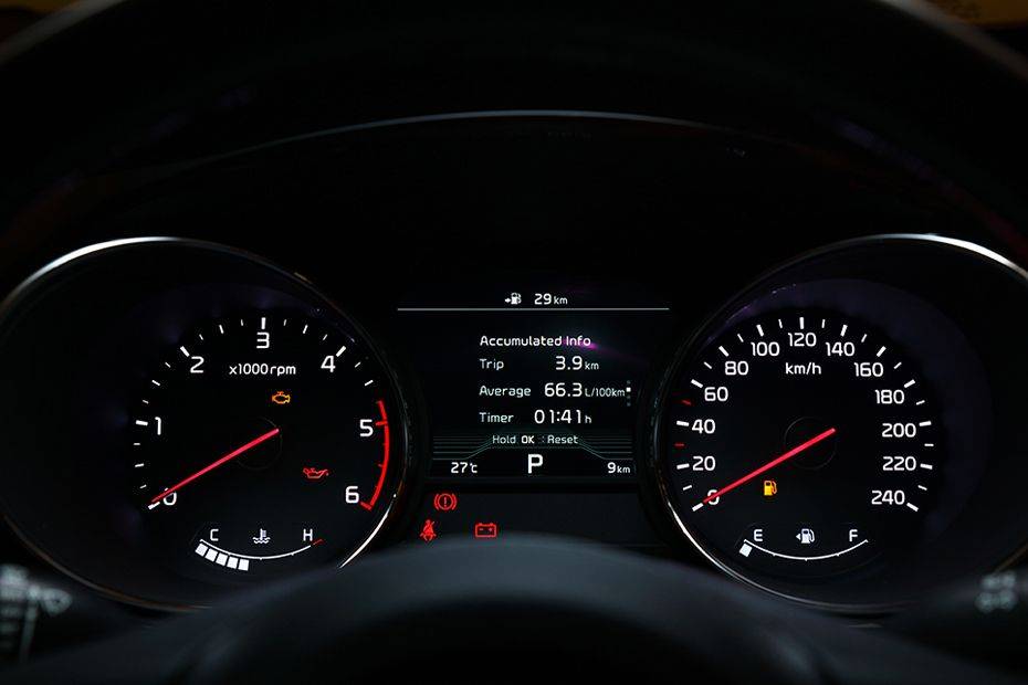 แกรนด์ คาร์นิวัล TachoMeter แกรนด์ คาร์นิวัล TachoMeter